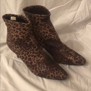 Impo Cheetah Novice ll Stretch Kitten Heel Bootie